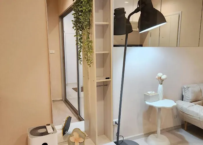 Apartment Homely Minimal Style Near Bts Silom Line