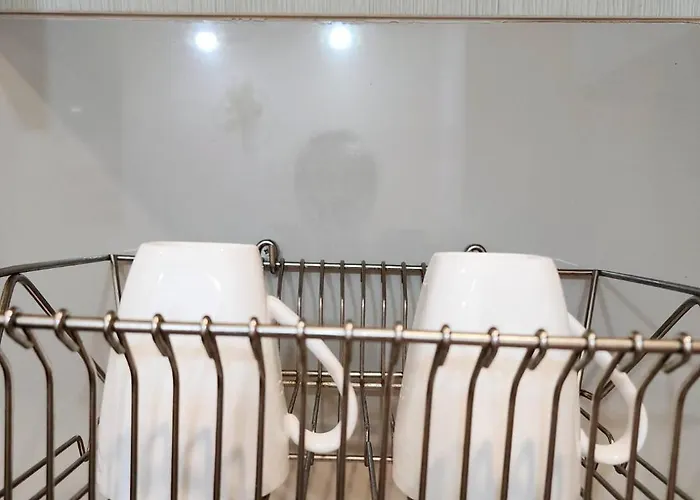 Apartment Homely Minimal Style Near Bts Silom Line